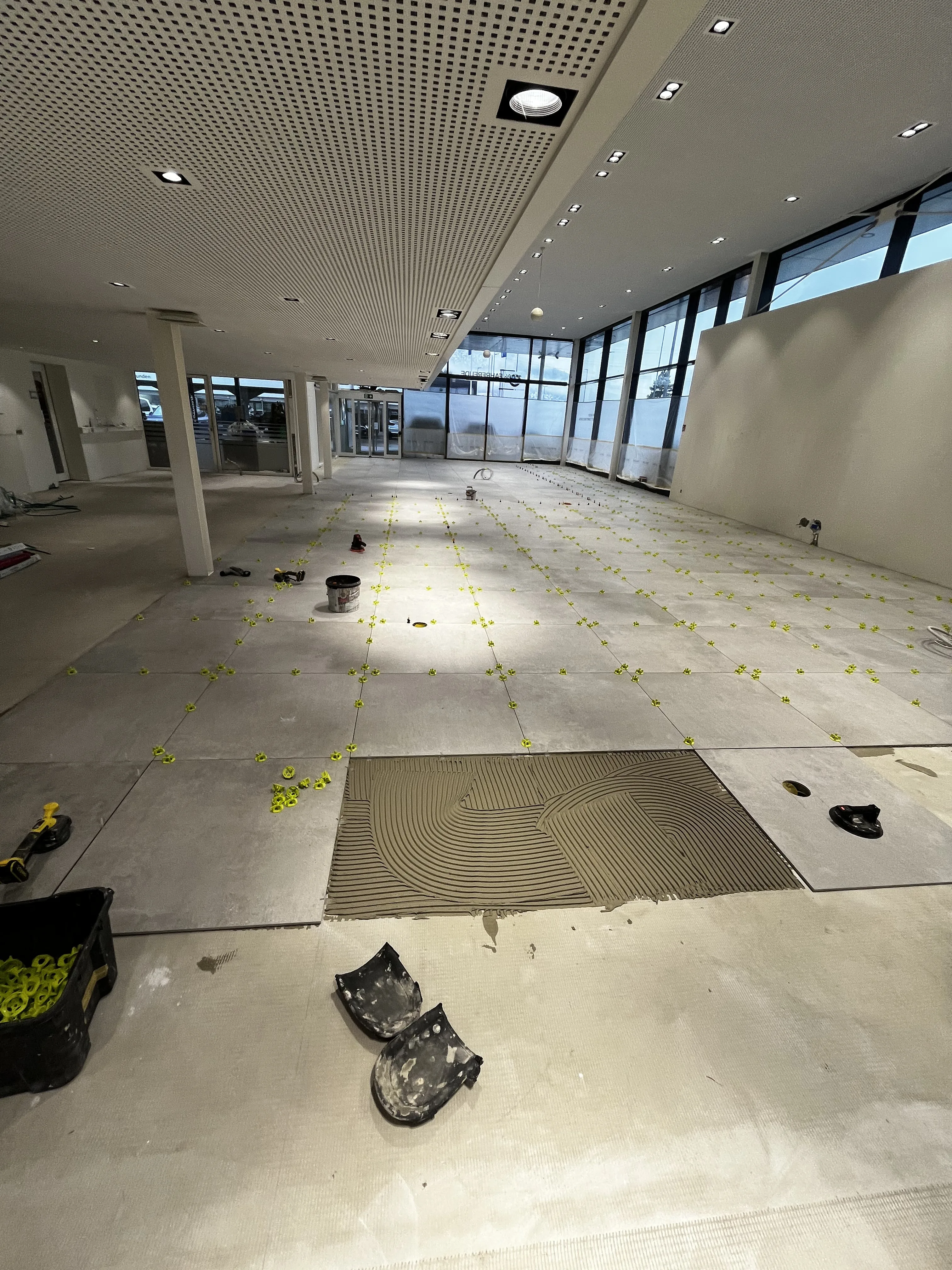 Moderne Gewerberaum unter Renovierung